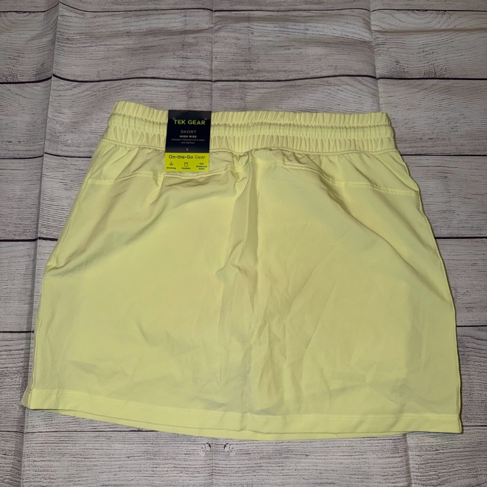 NWT Women's TekGear Skort